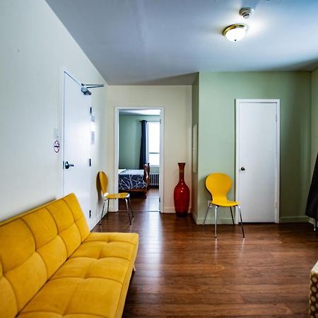 Auberge Du Presbytere De Riviere-Eternite Riviere Eternite Bagian luar foto